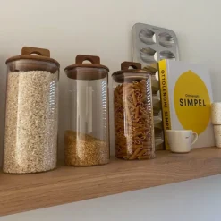 Voorraadpot met acacia deksel groot - 190 ml