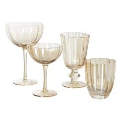 Waterglas op stam geschulpt - goudkleurig - 250 ml